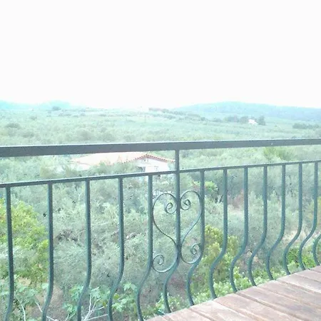 פסאקודיה The White Rabbit Guesthouse Eco-Lodge 