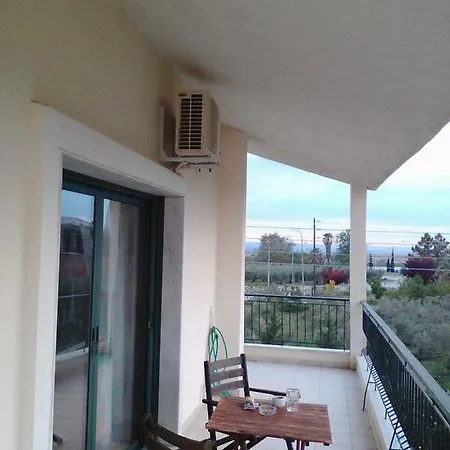 פסאקודיה The White Rabbit Guesthouse Eco-Lodge 